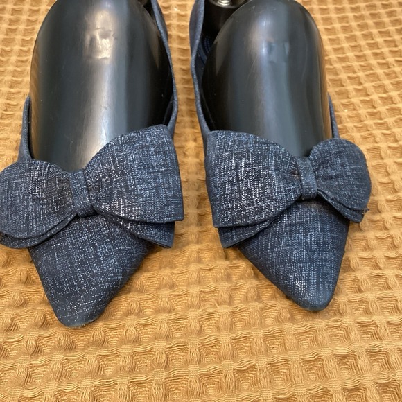 Tory Burch Sz 7 M Rosalinda Blue Suede Denim Pointed Flat with Bow Ballerinas - Picture 4 of 10